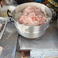 ป๋องเกี๋ยวเตี๋ยวหลอดทรงเครื่อง