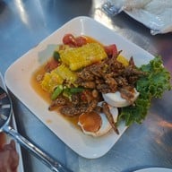 เมนูของร้าน ร้านลาบอุบล คนตระการ แยก สาทร (หัวมุมฝั่ง ถ.เจริญราษฏ์)