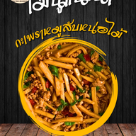 ครัวในบ้าน กะเพราพริกแห้ง ไข่ข้น อาหารตามสั่ง