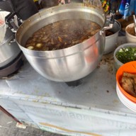 ป๋องเกี๋ยวเตี๋ยวหลอดทรงเครื่อง