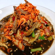 ส้มตำจารุณีบ้านดอนแก้วย้ายจากบ้านประตูปล่อง น่าน