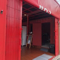 แดงผัดกะเพรา นาคนิวาส