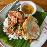 ส้มตำกระเพราแซบเว้อ สาขา1