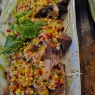 เสี่ยวม๊ะ อีสานกายะ