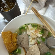 เย็นตาโฟศรีพิงค์ สวนดอก