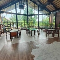 บรรยากาศ กาแฟคนรักษ์สวน ราชบุรี