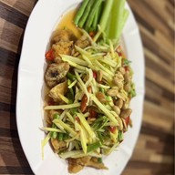 เมนูของร้าน สวนอาหารเรณู ปัว