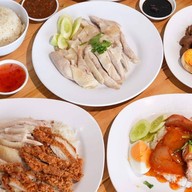 ข้าวมันไก่ตอนบุญทวี บะหมี่เกี๊ยว ข้าวหมูกรอบ ราชพฤกษ์ ปทุมธานี ปั้ม ปตท กม35