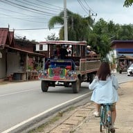 โฮมสเตย์บ้านนาต้นจั่น