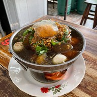 BT ก๋วยเตี๋ยวเลือดเดือด บางมด