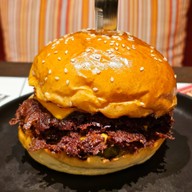 THE QUAD, PASTAIO,MEATHEAD,GREENHOUSE ,CUPPING  Pizza & Pasta,Burger,Noodle & Congee, Coffee & Bakery นานา