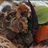 ร้านขนมจีนบ้านอาม่า