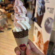 GOOD LICKS GOOD LICKS