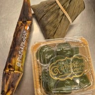 เมนูของร้าน ขนมไทยเก้าพี่น้อง ตลาด อตก.