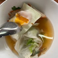 ข้าวเปิ๊บยายเครื่อง