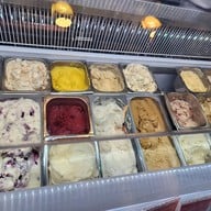 เมนูของร้าน JingJing Ice-cream Bar and Cafe