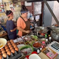 ครัวเตาถ่าน บ้านป้าศรีรัตน์