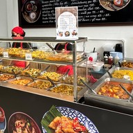 ข้าวแกงครัวสยาม×ป.อุบล LittleBiz ข้าวแกง Little Biz อ้อมน้อย