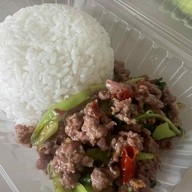 เมนูของร้าน ครัวบ้านอุ้ม