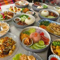 My Grandparent's House บ้านอากงอาม่า คลองสาน