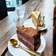 Polar Boulangerie and Patisserie เชียงราย