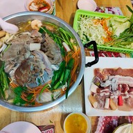 เมนูของร้าน วังธาราหมูกระทะ