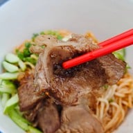Feng Zhu เฟิงจู-หมูเจริญ เกี๊ยวซ่าหน้าเปิด
