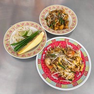 ผัดไทยหอยทอดสุมาลี(เซ็นต์หลุยส์ซอย3)