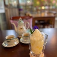 บ้านพระยาสุเรนทร์ by มาดาม มูเซอร์ สำนักงานใหญ่