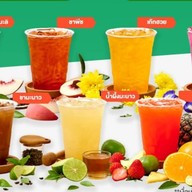 WHAN ตลาดอัศวิน