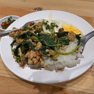 เมนูของร้าน ข้าวแกงลุงแว่น
