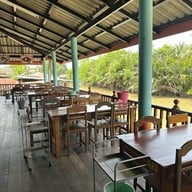 ริมเขื่อน ดั้งเดิม