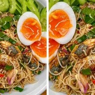 เบนซ์ ข้าวโพดคลุกเนย