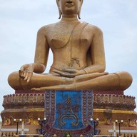 วัดพิกุลทอง