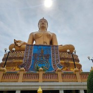 วัดพิกุลทอง