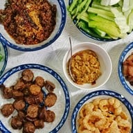 เมนูของร้าน อ้ายจิ้น ลาบคั่วเมืองเหนือ เลียบคลองภาษีเจริญฝั่งใต้ ม.เดอะเนเจอร์ซิตี้ 2/110 ซ.6