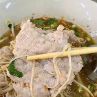 เปลว ก๋วยเตี๋ยวต้มยำโบราณนครปฐม เทเวศร์