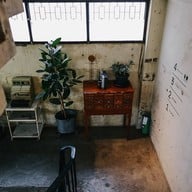 บรรยากาศ Piccolo Vicolo Cafe  วังบูรพา - สามยอด