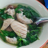 โอชิน ต้มเลือดหมู จิงจูฉ่าย