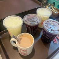 เมนูของร้าน มนต์ นมสด เชียงใหม่