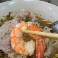 เปลว ก๋วยเตี๋ยวต้มยำโบราณนครปฐม เทเวศร์