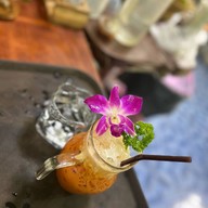 จ๊ะนาเดียร์อุดรตำแหลก อุดรตำแหลก