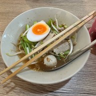 ก๋วยเตี๋ยวเจ๊หมวย