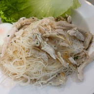 เมนูของร้าน Emily's เส้นหมี่ไก่ฉีก เจริญนคร 10