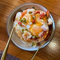เอลลี่‘ส์ (Ally’s) หาดใหญ่