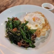 เนื้อแท้ ชั้นB1 สามย่านมิตรทาวน์