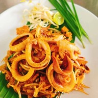 เมนูของร้าน เส้นจันท์ผัดไทย(มันกุ้ง) & ยำโคตรนัว บุรีรัมย์