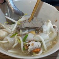 ก๋วยเตี๋ยวเจ๊หมวย