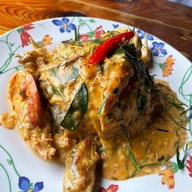 ร้านมุมลับราดหน้านายซอ