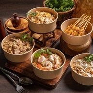 เมนูของร้าน ยกเส็ง ข้าวผัดปู หอมกลิ่นกระทะ ยกเส็ง พันท้ายนรสิงห์